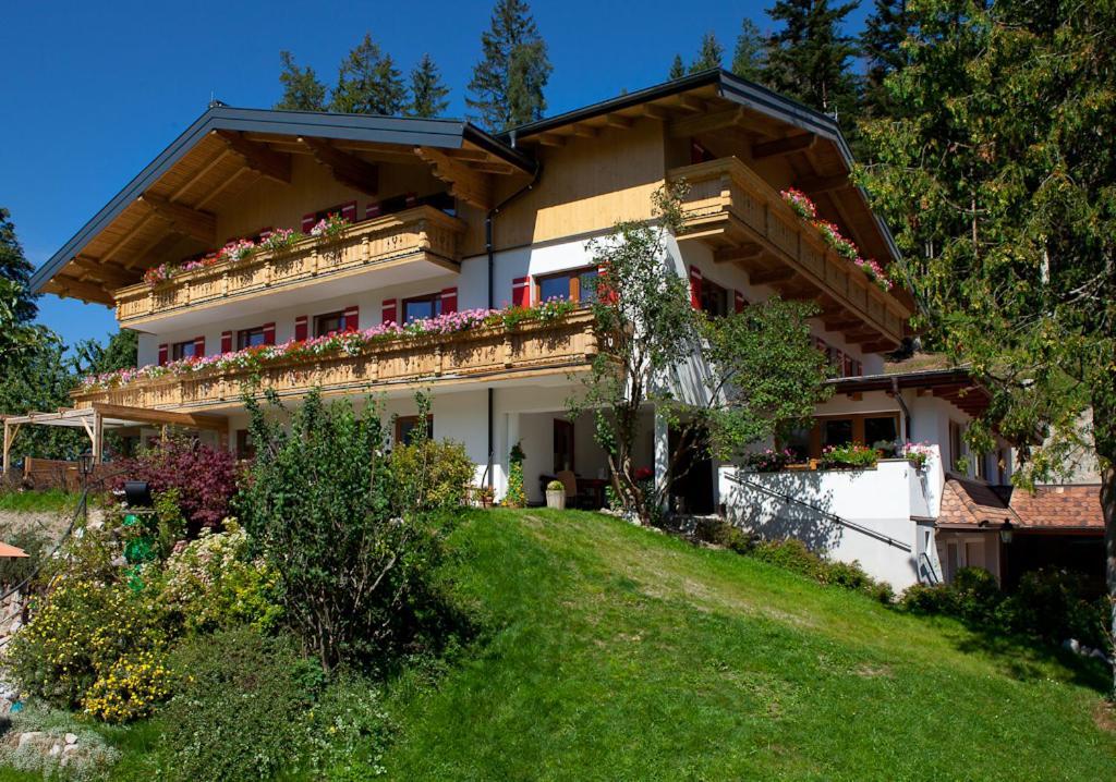Hotel Zauchtaler Hof Altenmarkt im Pongau Esterno foto